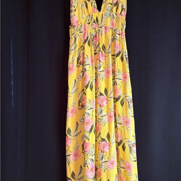 Sundress - Picture 2 of 5